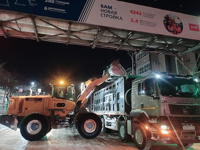Директор ГСТК рассказал, какую работу по очистке города провели минувшей ночью