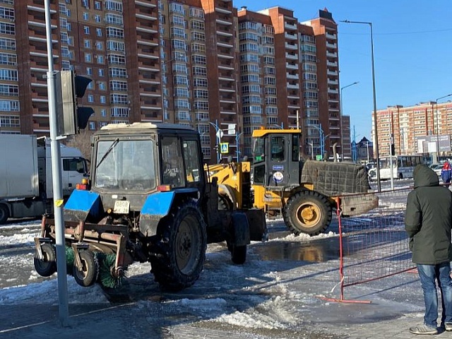 В микрорайоне прошло выездное совещание: временно перекрывают участок Игнатьевского шоссе