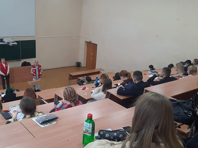 Благовещенцев зовут пройти бесплатное тестирование на ВИЧ