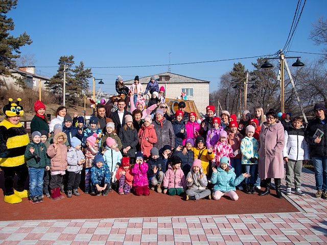 В  Плодопитомнике открыли новую общественную территорию