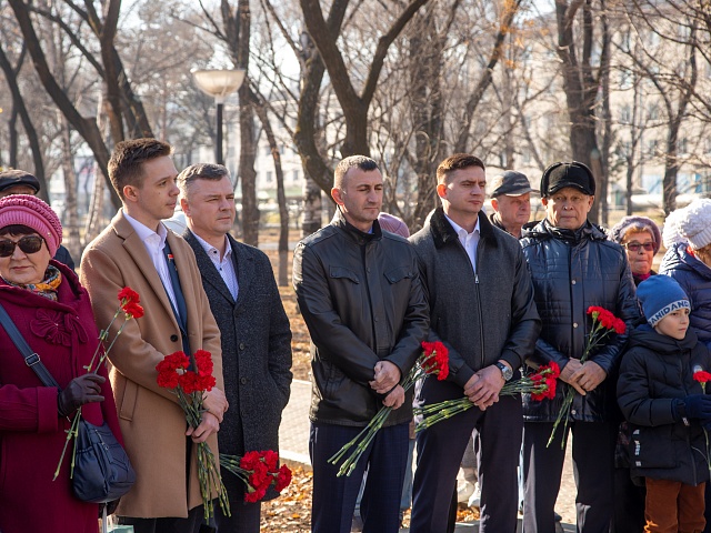 В преддверии Дня памяти жертв политических репрессий в Благовещенске почтили память амурчан, подвергнутых гонениям